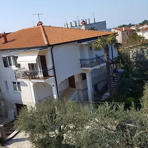 Helena Apartmán
